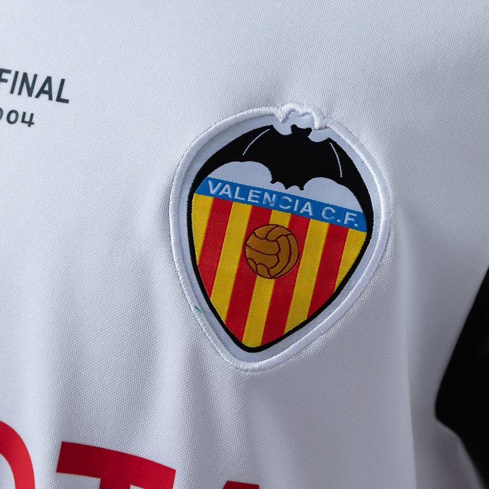 2003-04 VALENCIA HOME