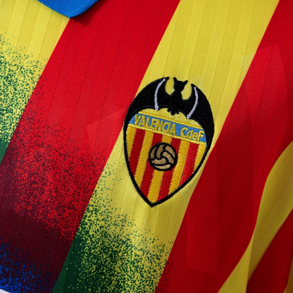 1995-96 VALENCIA AWAY