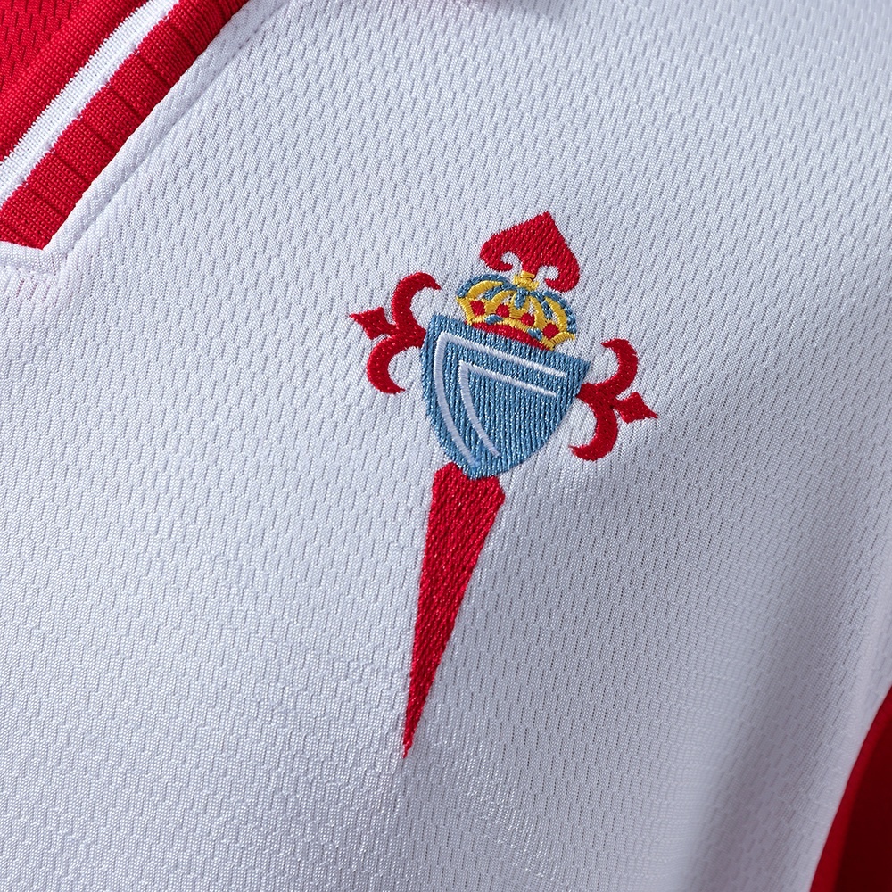 2001-02 CELTA VIGO AWAY