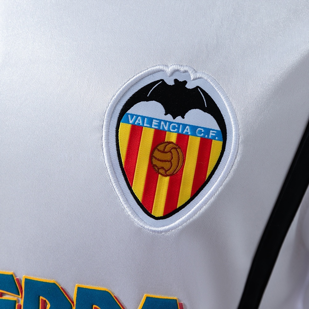 2000-01 VALENCIA HOME