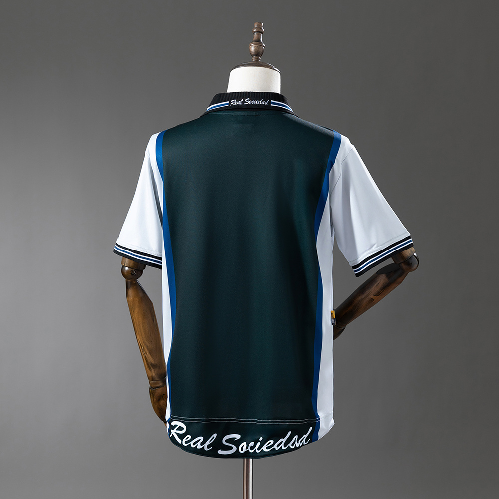 2000-02 REAL SOCIEDAD AWAY