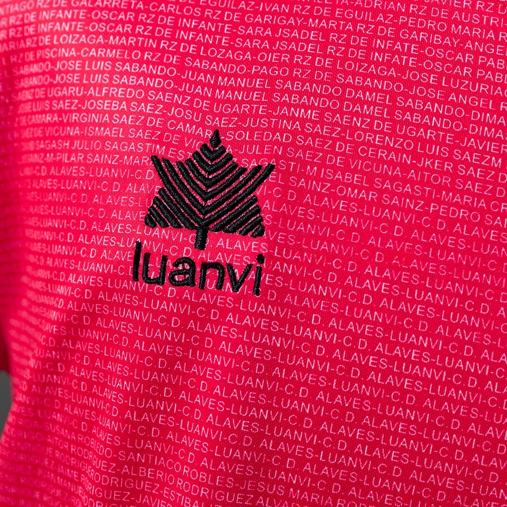 2000-01 DEPORTIVO ALAVÉS AWAY