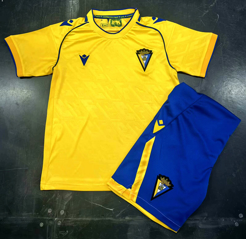 2025-26 CADIZ CF HOME KDIS KIT