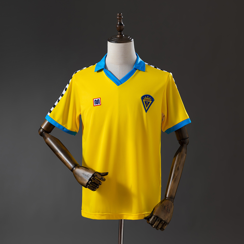 1983-84 CÁDIZ CF HOME