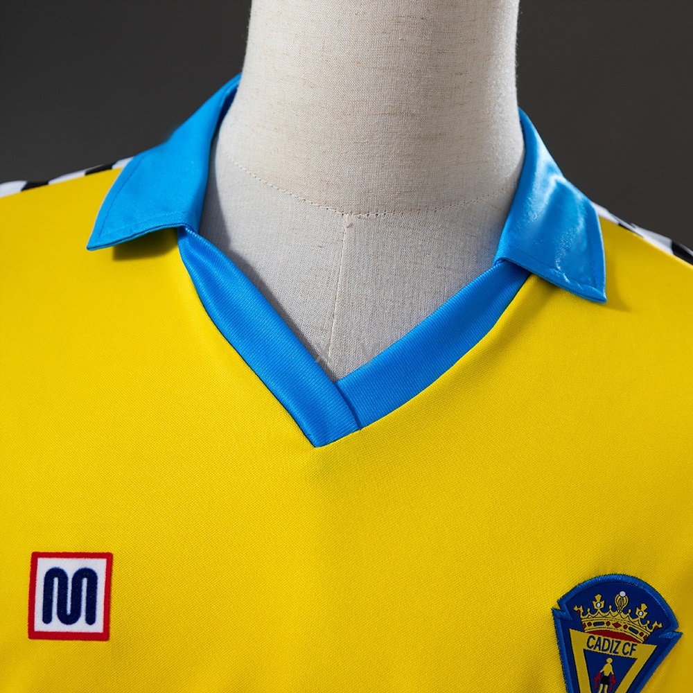 1983-84 CÁDIZ CF HOME