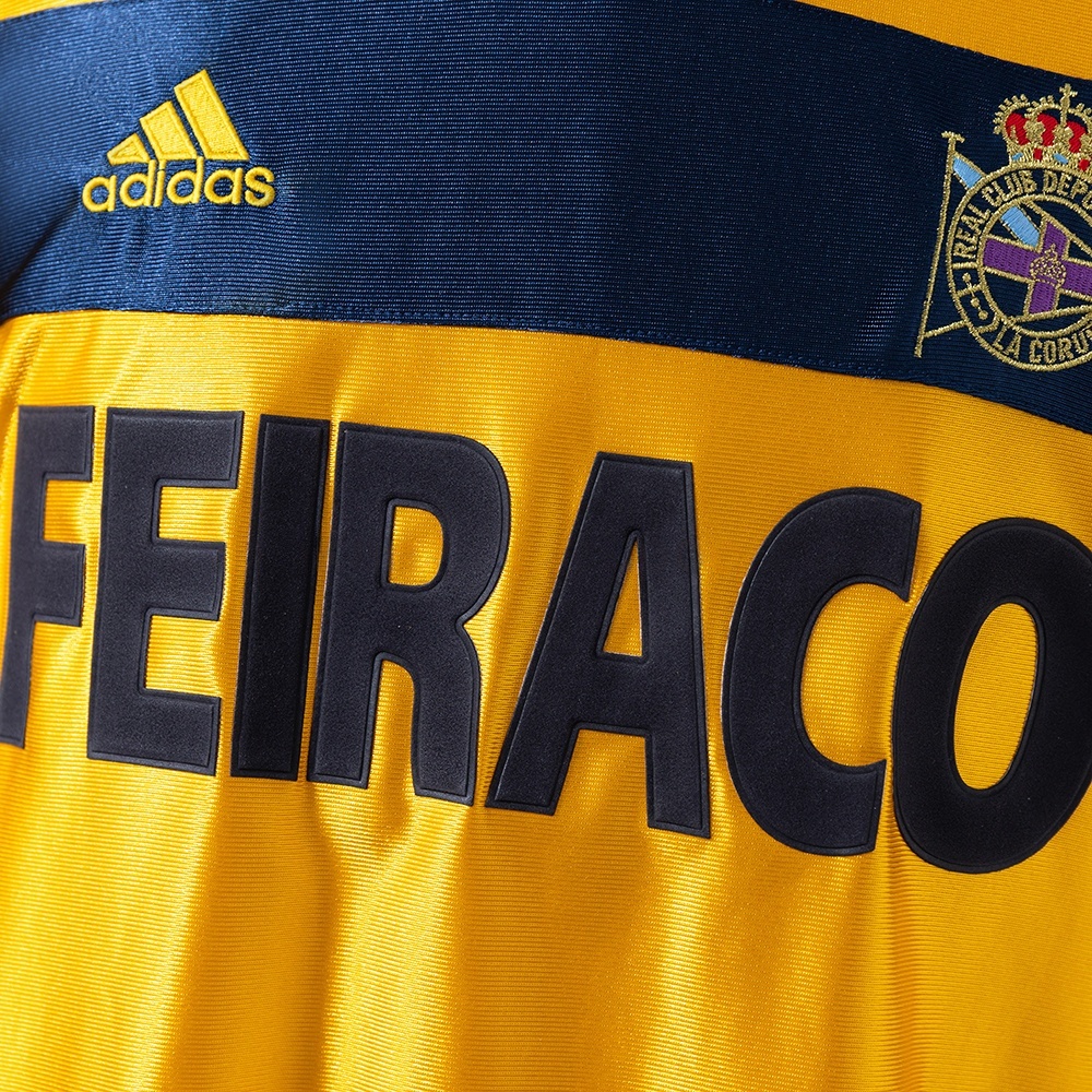 1999-00 DEPORTIVO LA CORUNA THIRD AWAY
