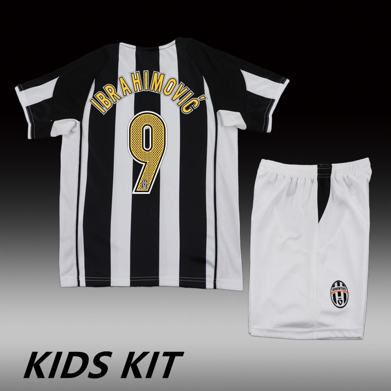 2004-05 JUVENTUS HOME KIDS KIT
