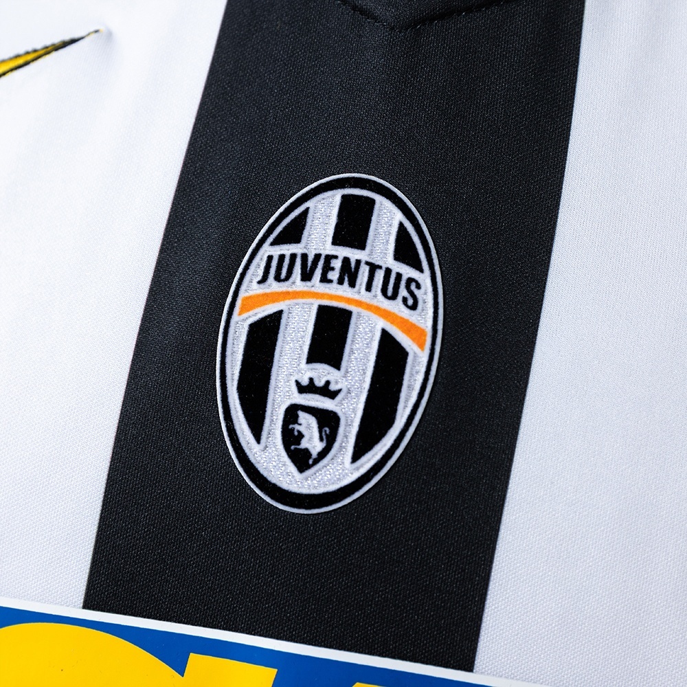 2004-05 JUVENTUS HOME