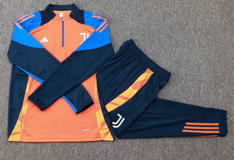 24-25 JUVENTUS TRACKSUITS TRAINING SUIT
