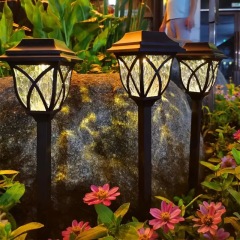 Solar plug-in light