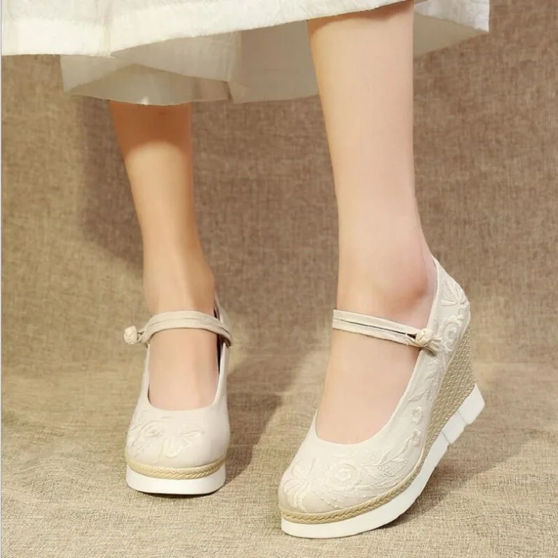 Spring Autumn New China Style Retro Wedges Embroider Shallow Platform Buckle Strap Cotton Fabric Women Pumps Ladies Casual Shoes