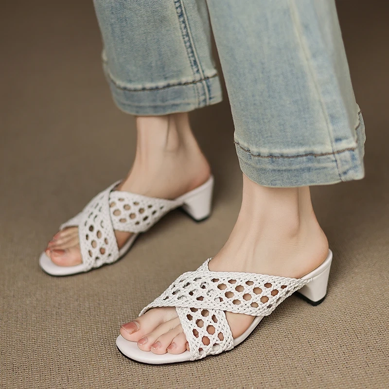 Women's Summer New Slim 4 CM Chunky Heel Woven Cross Strap Cut Out Open Toe Gladiator Fashion Slippers 50529