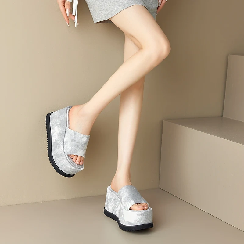 Women's Summer New Slim 8 CM Height Increasing Tie-Dye Gradient Color Peep Toe Platform Casual Gladiator Wedge Slippers 50618