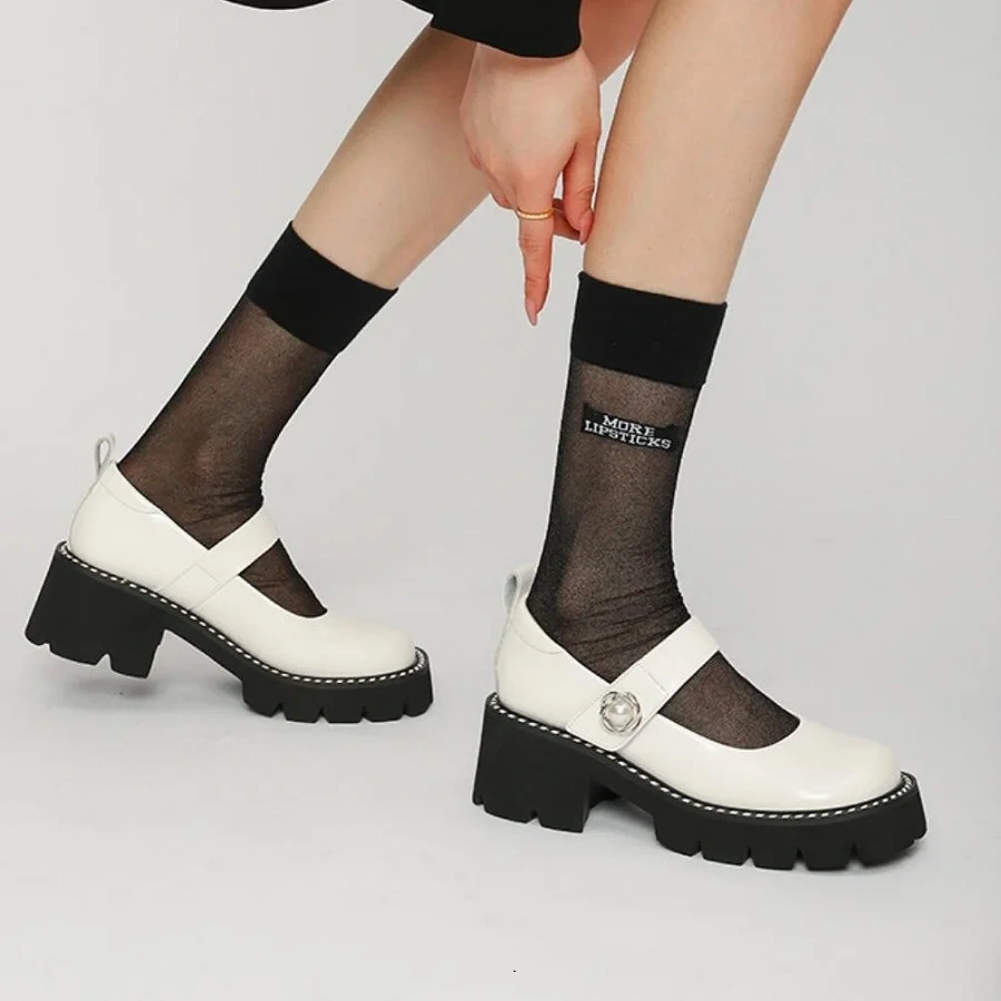Spring Autumn New British Style Retro Thick High Heels Platform Rhinestone Belt Buckle Patent Leather Women Mary Janes Pumps