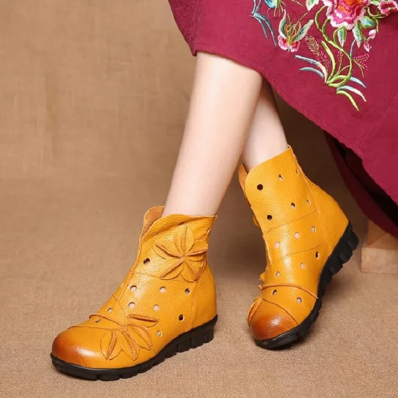 Spring Autumn Summer New Leisure Chunky Bottom Hollow Flowers Genuine Leather Women High Top Short Equestrian Boots 2410