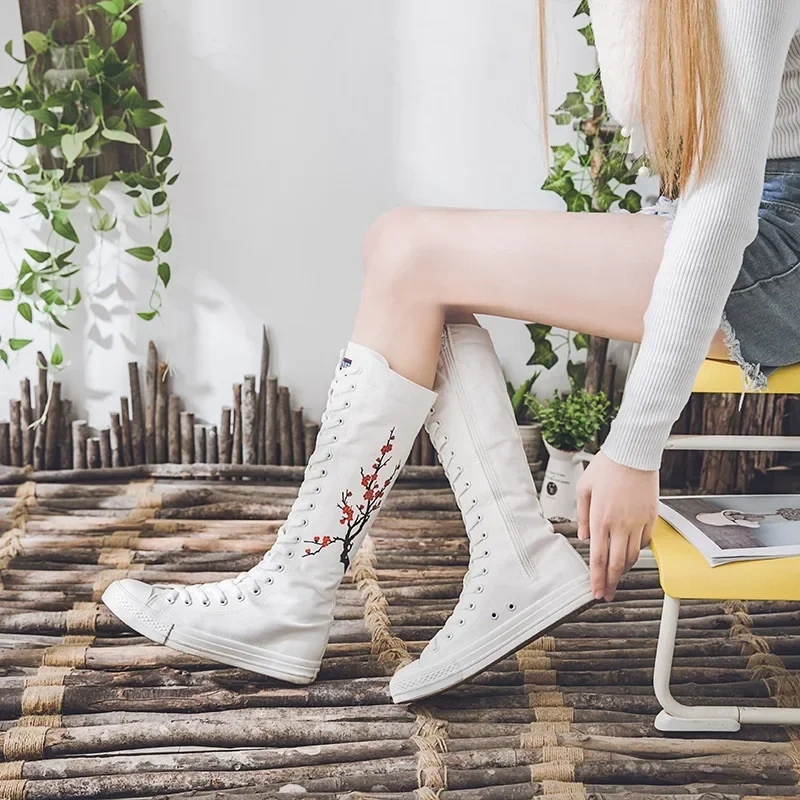 Korean Style Leisure Women Knee-High Long Equestrian Boots Cross-tied Embroider Plus Size 42 43 Canvas Ladies Sneakers 2301