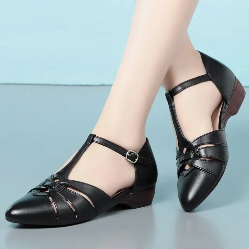 Summer New Fashion Thick Heels Pointed Toe Cut-outs Buckle Strap Plus Size 42 43 Genuine Leather Women Sandals 2206