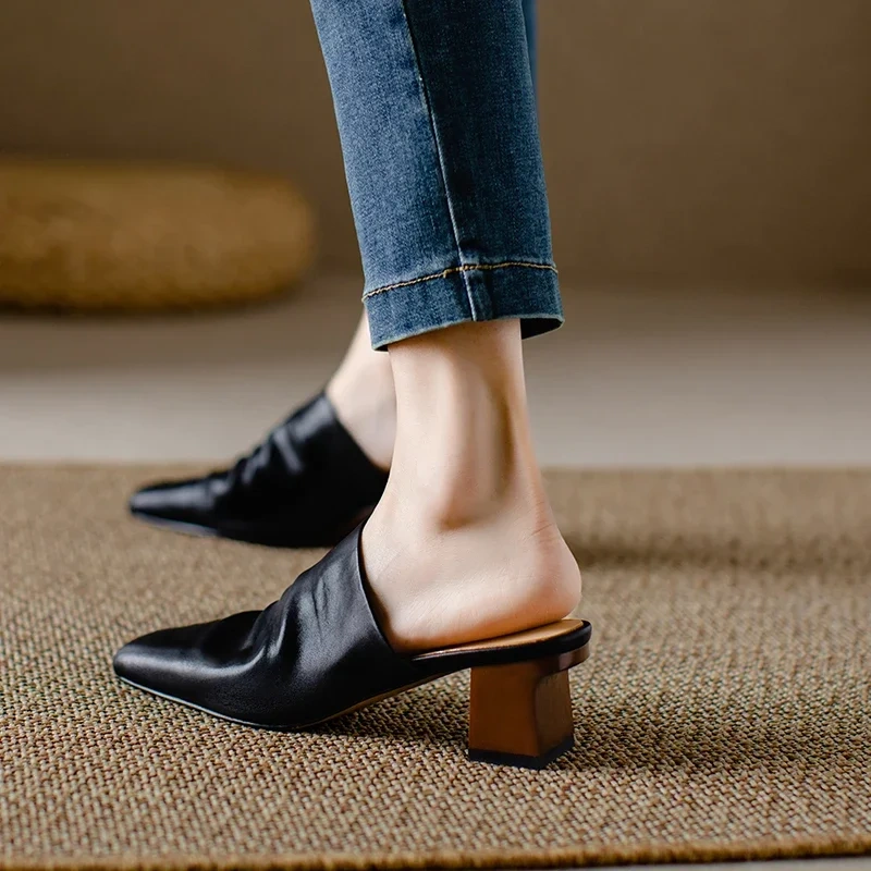 Summer New Outside Leisure Thick Heels Square Toe Sewing Cut Out Pleated Concise Genuine Leather Women Modern Slippers 230407