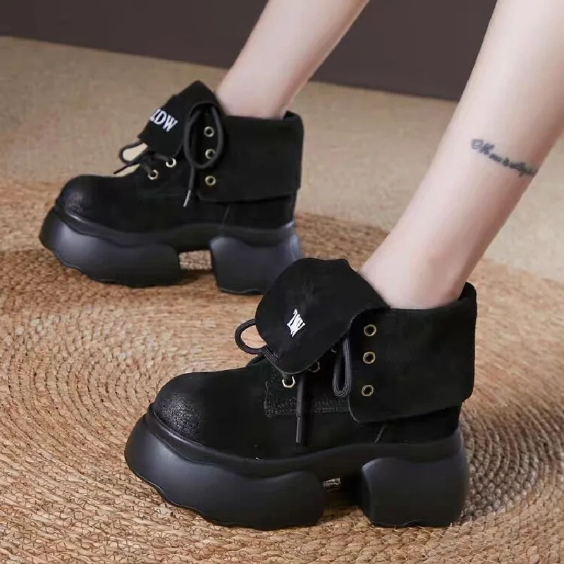 Spring Autumn New Retro Slim Height Increasing Platform Lace-Up Genuine Leather Women Ankle Short Equestrian Boots Sneakers 2409