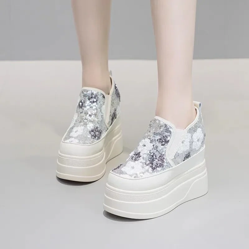 Spring Autumn New Korean Style Slim Height Increasing Platform Bling Flowers Slip-On Sequined Cloth Women Casual Shoes Sneakers