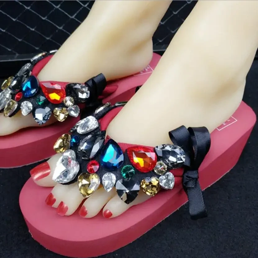 Summer New Fashion Wedges Clip Toe Cut-outs Bowknot Platform Crystal Rhinestone Plus Size 41 42 Mixed Colors Women Flip-flops