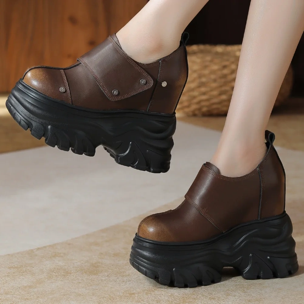 Spring Autumn New British Style Slim Height Increasing Platform Rivet Wedges Sewing Genuine Leather Women Modern Pumps 2407