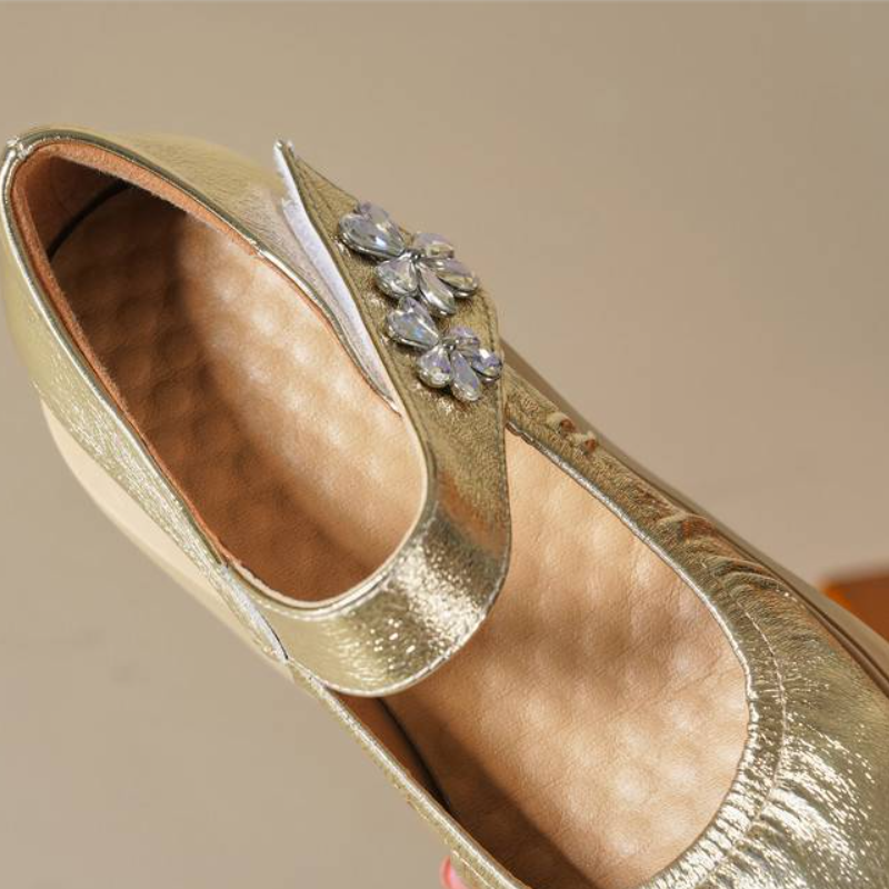 Ladies New Spring Summer 12 CM Chunky Heel Platform Crystal Flower Shoes Pleated Shallow Mouth Genuine Leather Sandals 60206