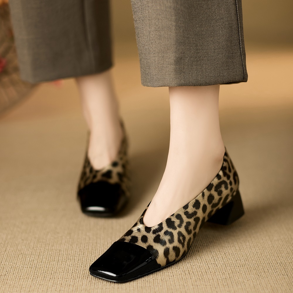 Women's Genuine Leather Fashion Leopard Print French Style Square Toe Color Block Sheepskin Low-Cut Slip-On 4.5 CM Block Heel Commuter Versatile Pumps 60320