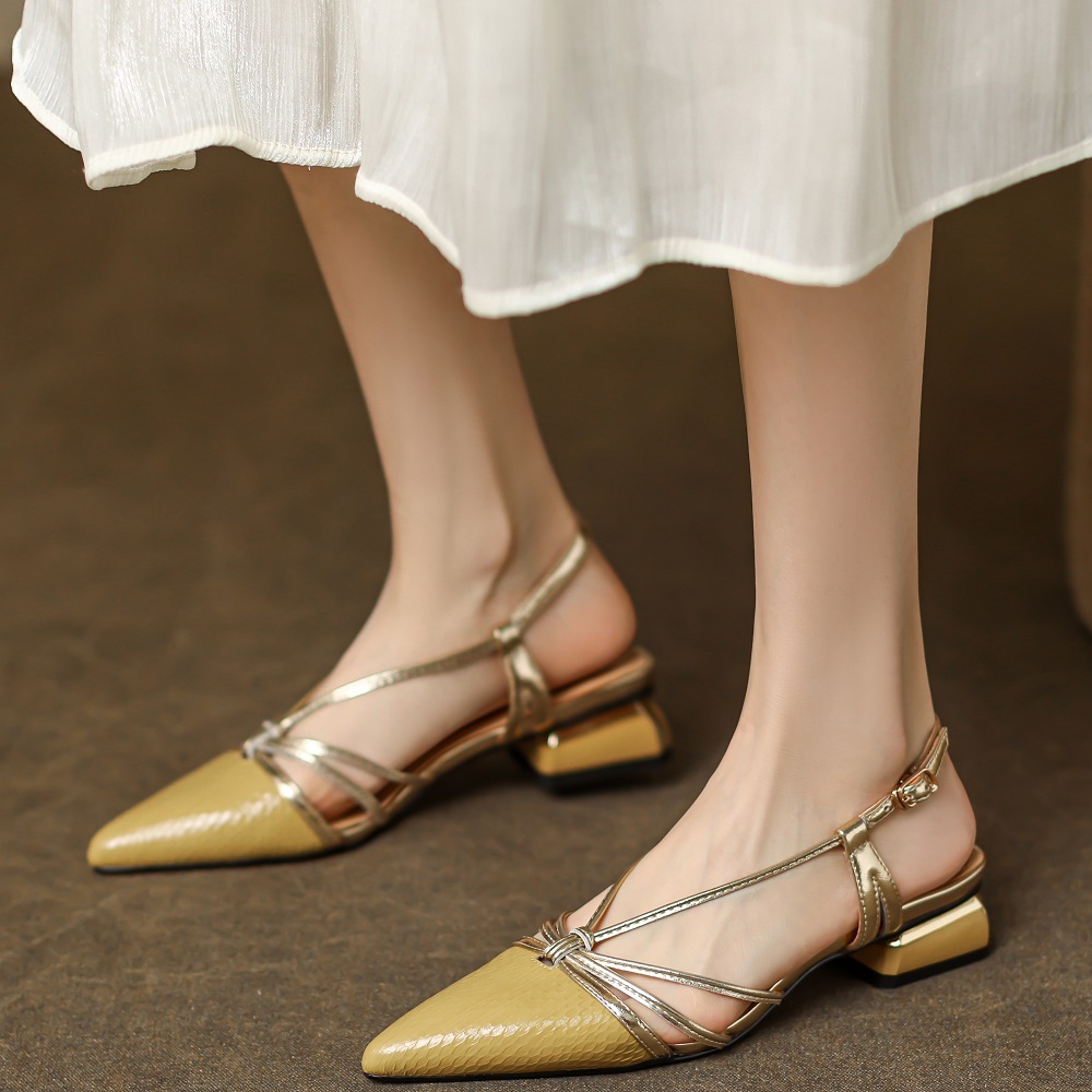 Ladies' Genuine Leather Pointed Toe Sandals Thin Straps Spring Autumn Cut Out Closed Toe 3.5 CM Block Heel Versatile Fashion Shoes 60320