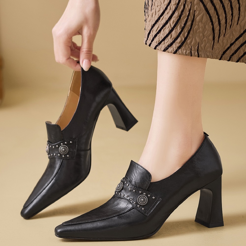 Ladies' Genuine Leather Pointed Toe Slip On Spring New 7 CM Block Heel Riveted British Style Versatile Sheepskin French Elegant Fashion Shoes 60321