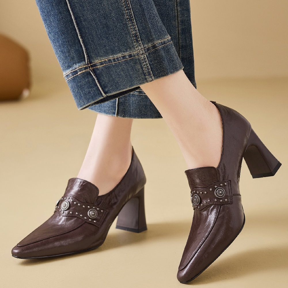 Ladies' Genuine Leather Pointed Toe Slip On Spring New 7 CM Block Heel Riveted British Style Versatile Sheepskin French Elegant Fashion Shoes 60321
