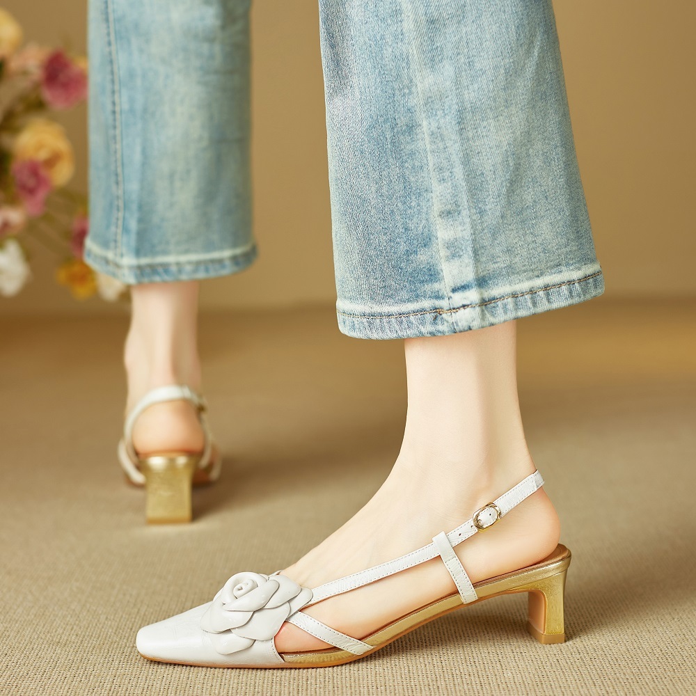 Women's Genuine Leather French-Style Square-Toe Summer Closed-Toe Slingback Sandals Gentle 3D Floral Accents 4.5 CM Block Heels Shoes 60323