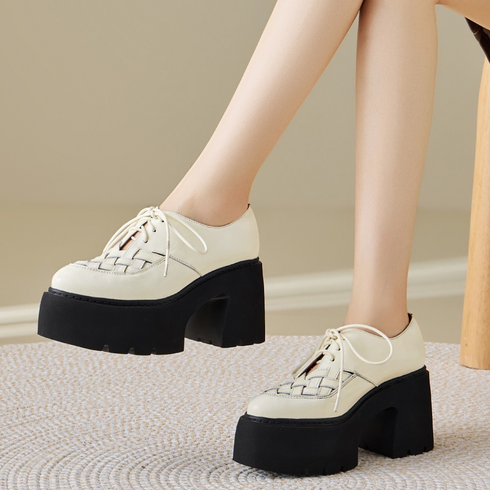 Spring Summer New Women's Genuine Leather Woven Cut Out Lace-up Fashion Pointed Toe 10 CM Block Heel British Style Versatile Pumps 60327