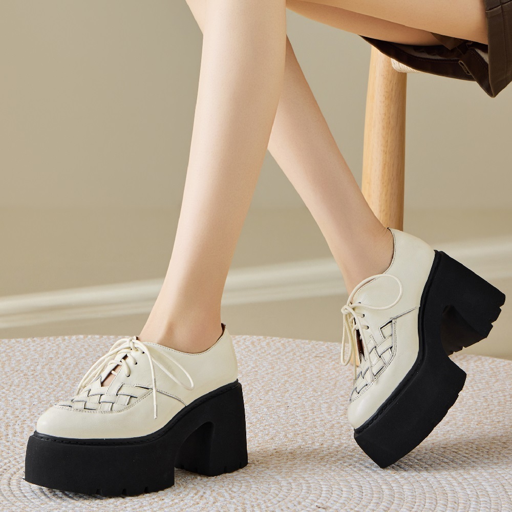 Spring Summer New Women's Genuine Leather Woven Cut Out Lace-up Fashion Pointed Toe 10 CM Block Heel British Style Versatile Pumps 60327