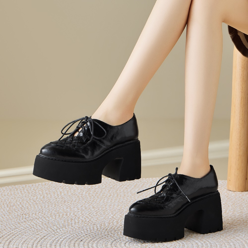 Spring Summer New Women's Genuine Leather Woven Cut Out Lace-up Fashion Pointed Toe 10 CM Block Heel British Style Versatile Pumps 60327