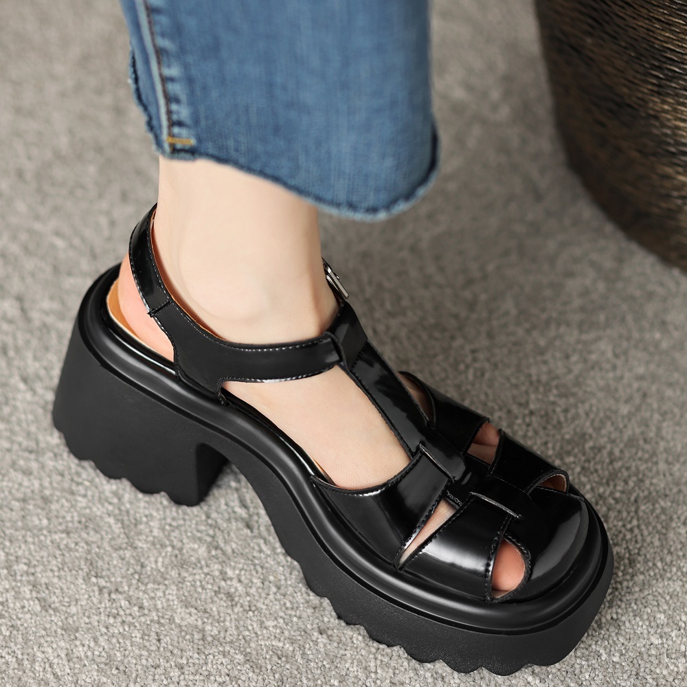 Women's Summer Genuine Leather Woven Versatile Cut Out 8 CM Block Heel Platform Gladiator Retro Closed Toe T-Strap Casual Sandals 60401