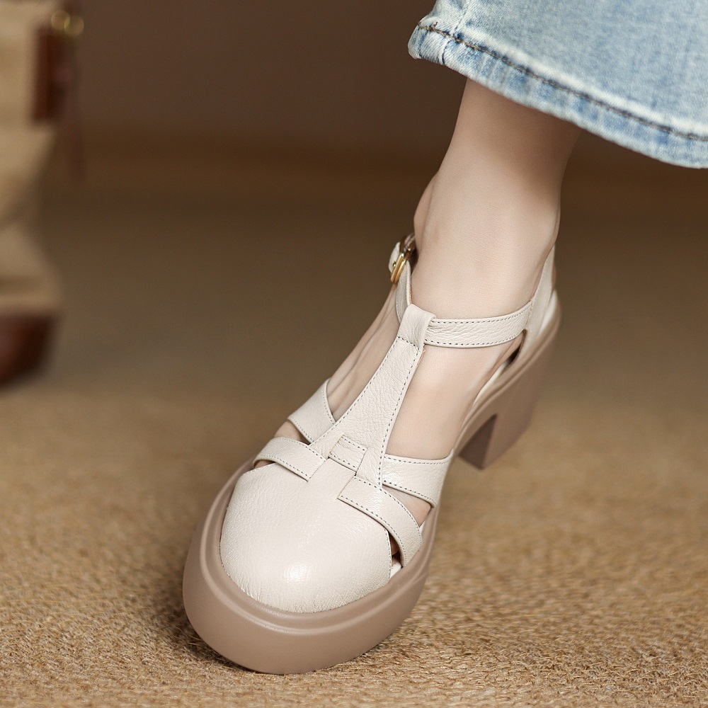 Closed-Toe Women's Summer Gladiator Sandals T-Strap Cut Out Buckle 7 CM Square Heel Concise Comfortable Genuine Leather Woven Versatile Shoes 60407