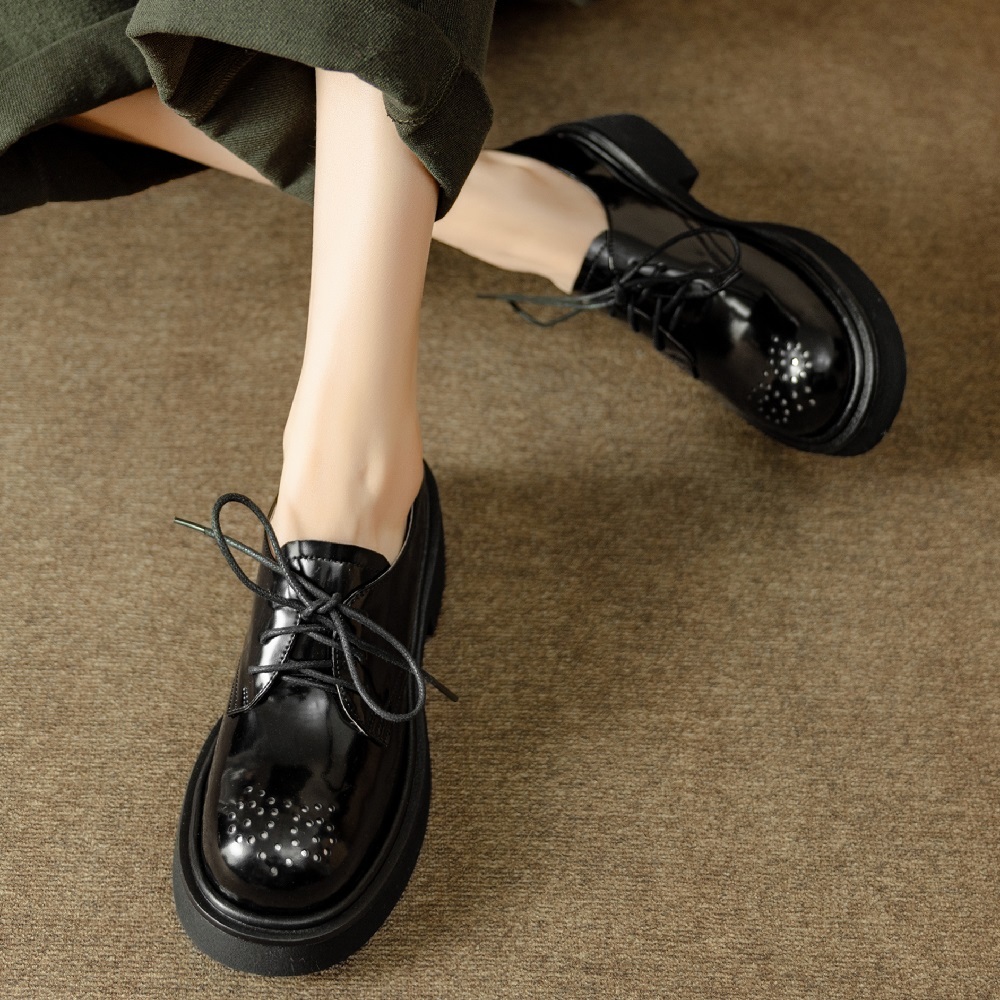 Women's Retro British Style Brogue Carved Genuine Leather Burnished Lace-Up Oxfords 5 CM Chunky Heel Cut Out Spring Autumn Shoes 60407