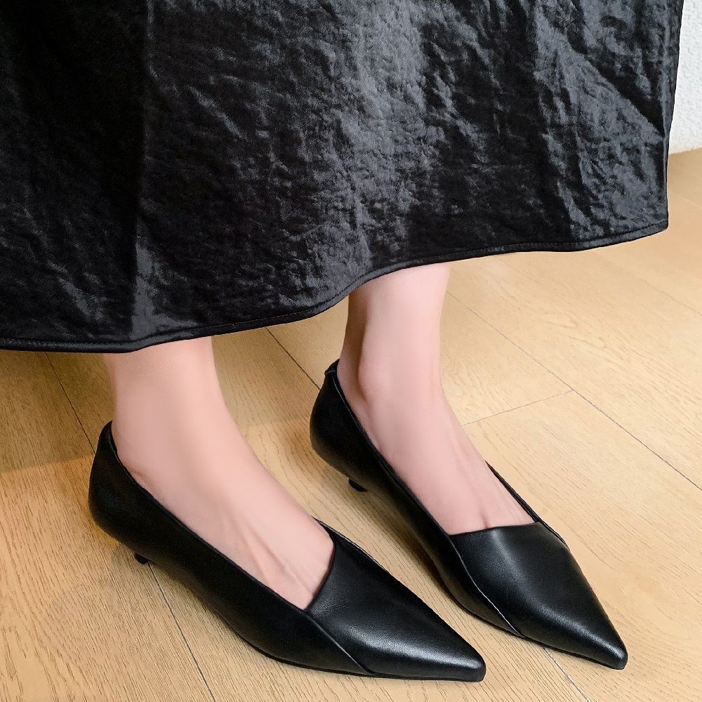 Genuine Leather Women's Pointed Toe Shallow Mouth Slip On Shoes 3.5 CM Heel French Minimalist Versatile Plus Size 41 42 Daily Dress Shoes