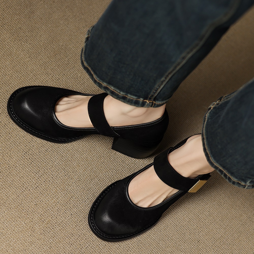 French Retro Genuine Leather Shallow Mouth Hook Loop Single Strap 6 CM Square Heel Women's Casual Versatile Commuter Shoes 60428