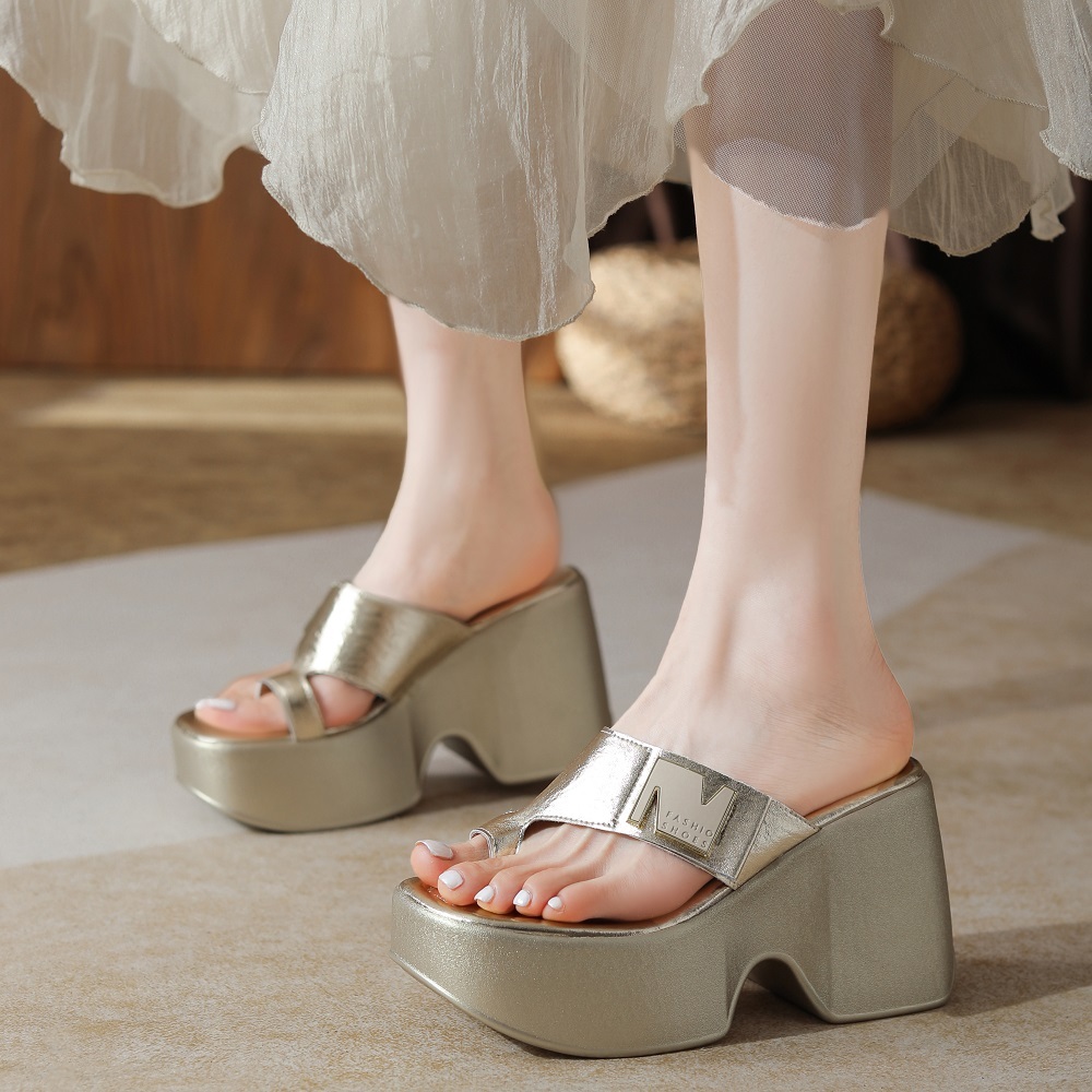 Women's Genuine Leather Slim Fit 10 CM Wedge Platform Vacation Style Beach Sandals Toe Loop Summer Casual Versatile Sandals 60521