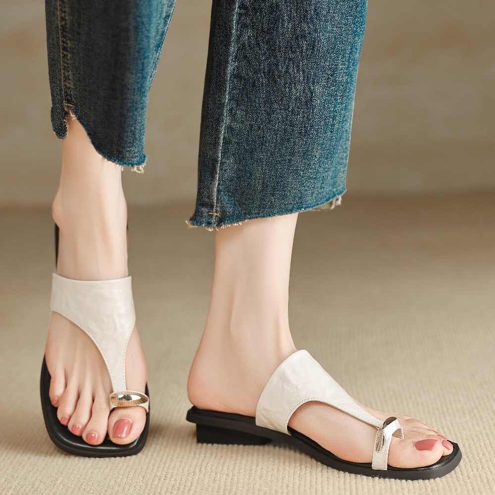 Women Genuine Leather Simple Thong Sandals Solid Color Leopard Print 2.5 CM Square Heel Metal Buckle Square Toe Casual Summer Flip Flops 60522