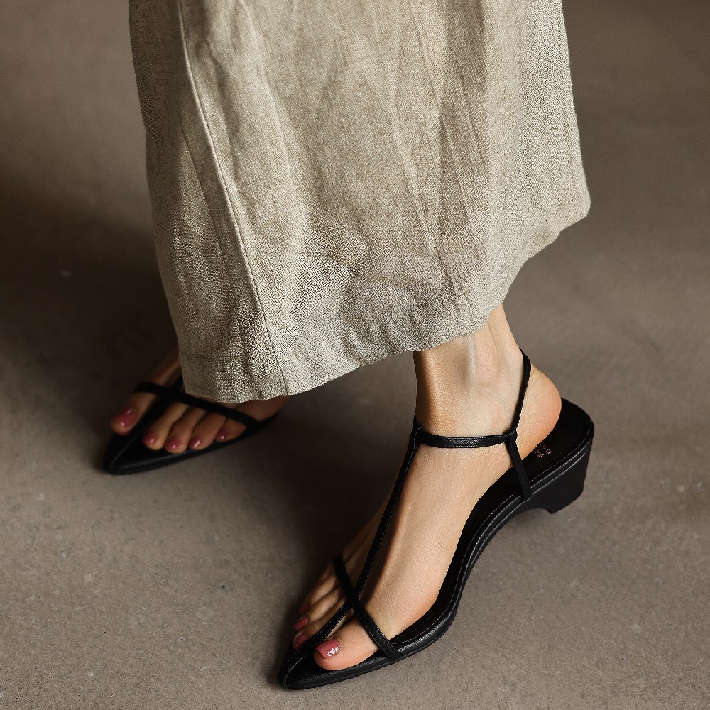 Women Summer Elegant Thin Strap 4.5 CM Square Heel Open Toe Backless Belt Buckle Minimalist Office French Pointed Toe Versatile Sandals 60523
