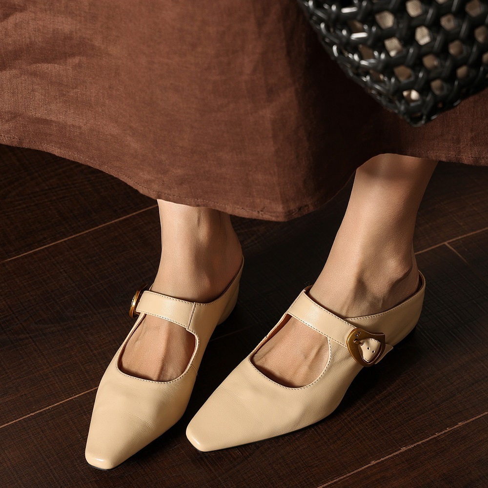 Genuine Leather Women Pointed Toe Cut Out Mule Shoes 4.5 CM High Heel Shallow Mouth Buckle Casual Fashion Slip On Spring Summer Sandals 60523
