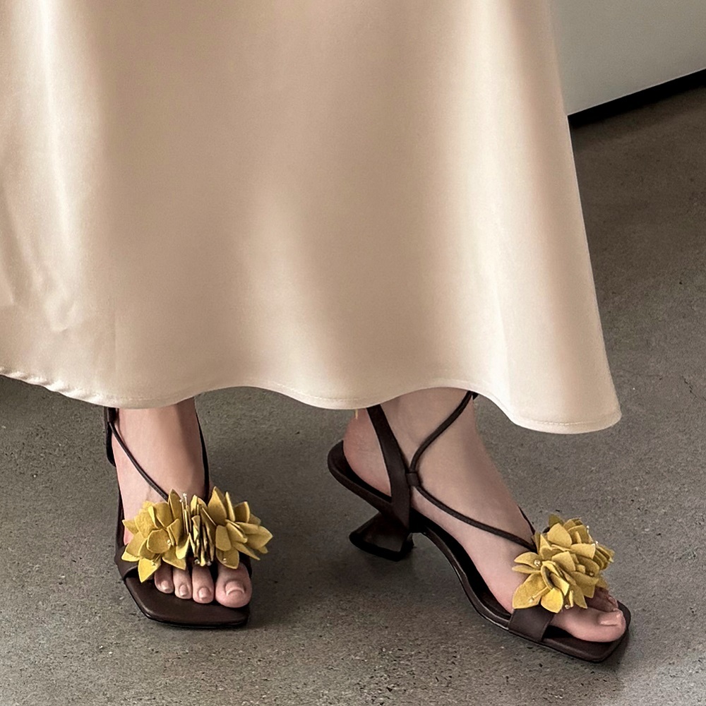 Women's Genuine Leather 3D Flower Cross Lace-up Sandals Bow Tie Ankle Strap 5.5 CM Kitten Heel Square Open Toe Gentle Retro Spring Summer Casual Dress Sandals 60525