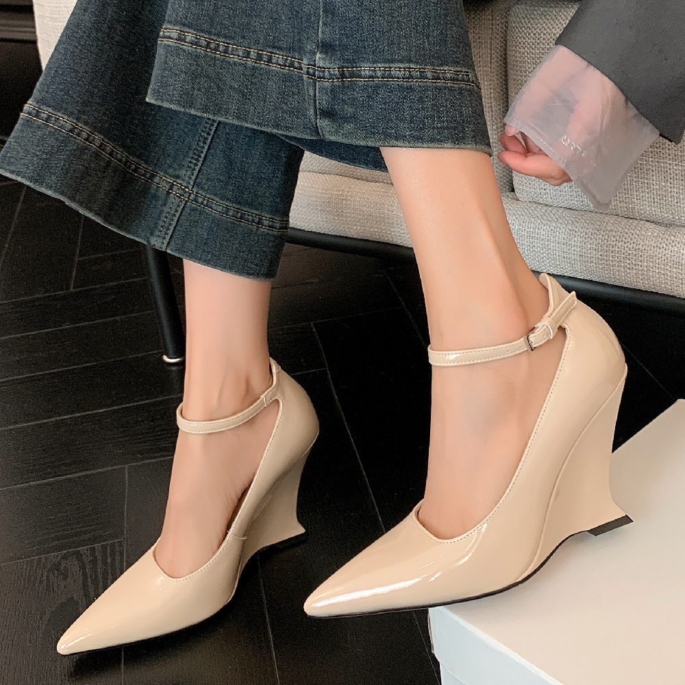 Spring Summer Women's Patent Genuine Leather 10 CM Special Shaped Wedge Heel Pointed Toe Buckle Sexy Casual Fashion European Style Single Shoes 60525