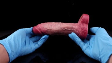 Thutse 7.05" x Girth 3.71" Silicone Realistic Penis Sleeve