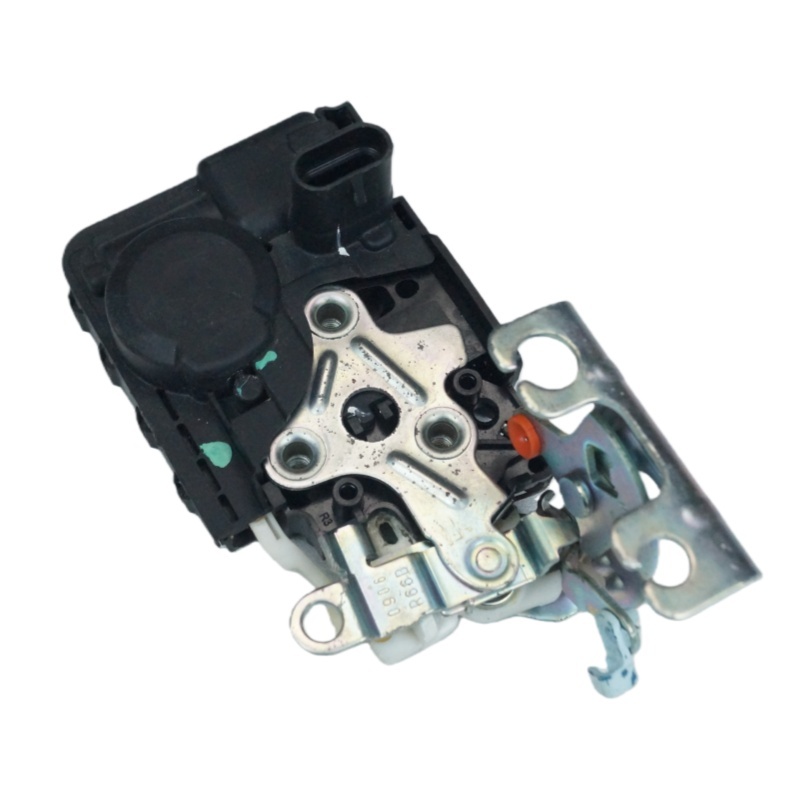 OEM 23954271 TFront Door Lock Mechanism RH for GROOVE