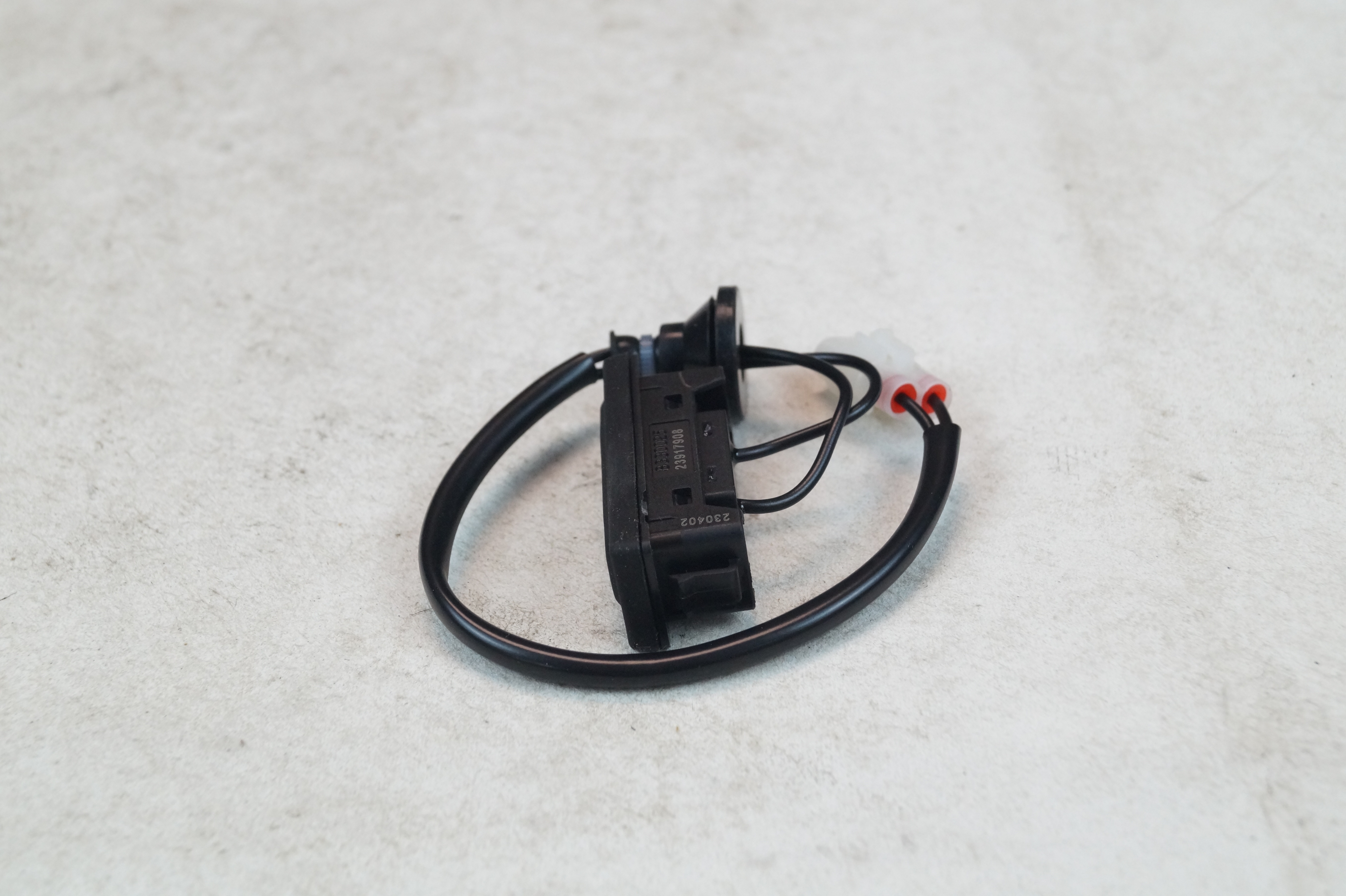 OEM 23917908 Tailgate Switch for Captiva
