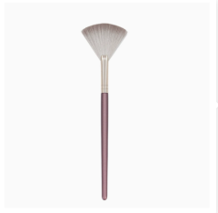 Fan shaped Eyeshadow Brushes for Makeup Application